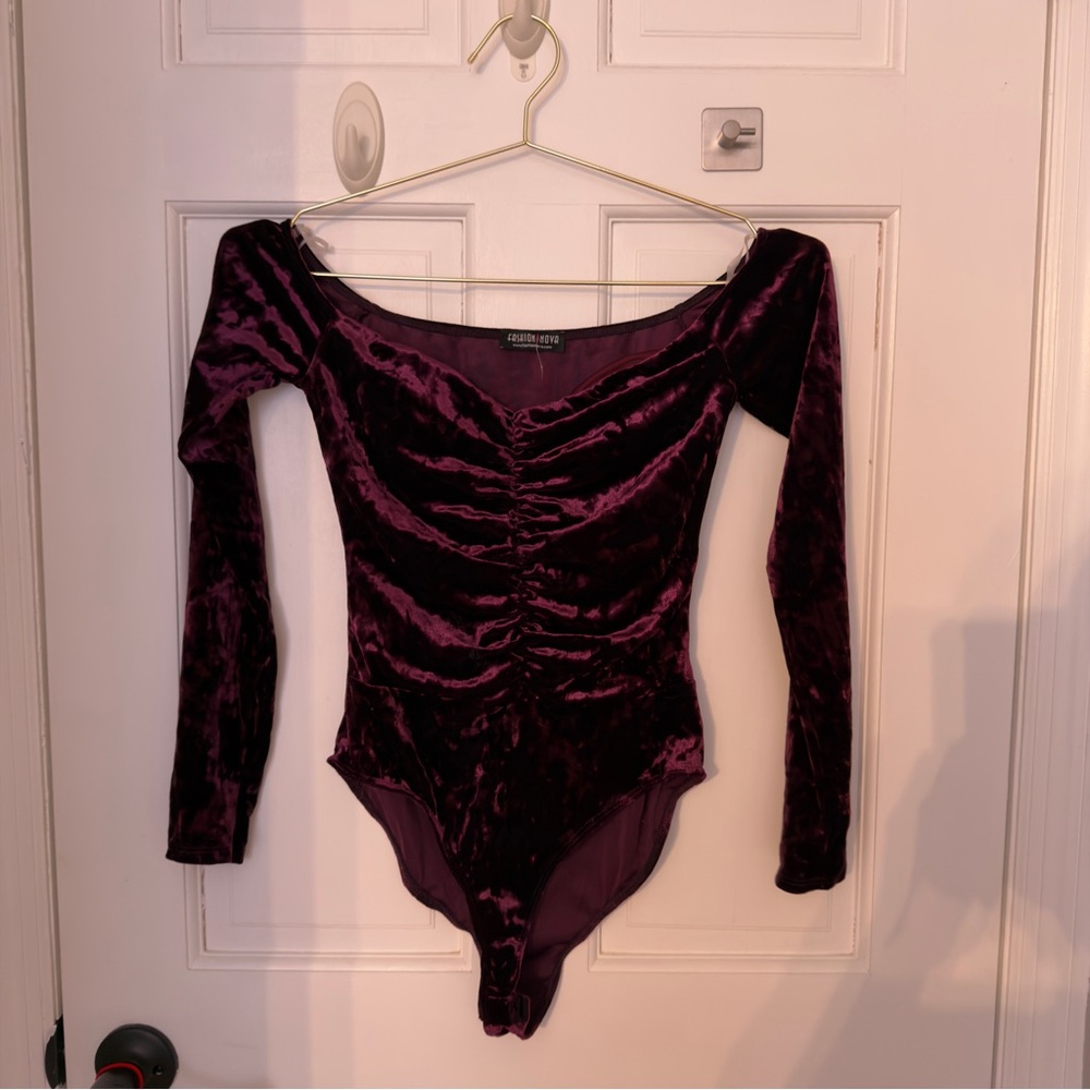 Fashion Nova Velvet Ruched Bodysuit in Deep Purple
